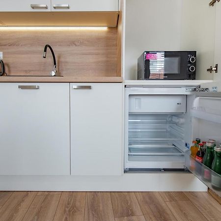 Soho Apartment ปีเซค ภายนอก รูปภาพ