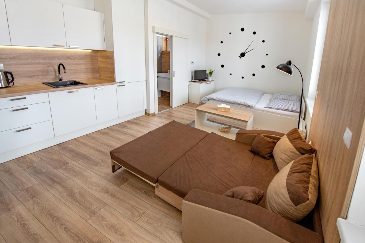 Soho Apartment ปีเซค ภายนอก รูปภาพ