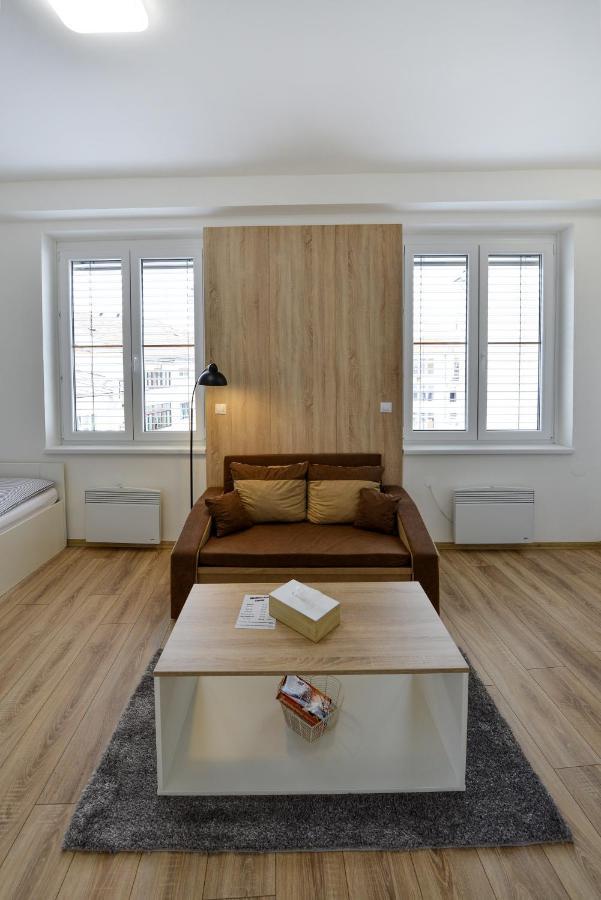 Soho Apartment ปีเซค ภายนอก รูปภาพ